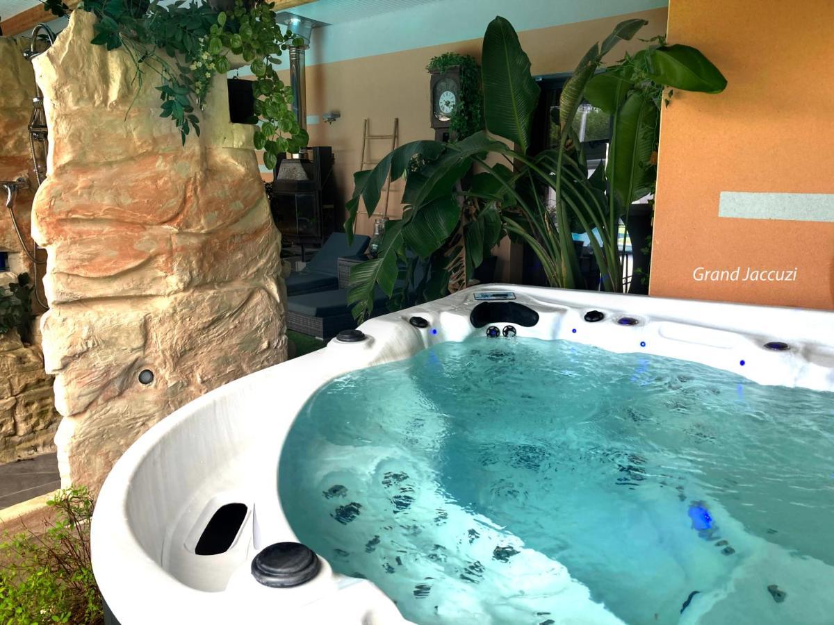 Desirad Hotel La Clisse ภายนอก รูปภาพ